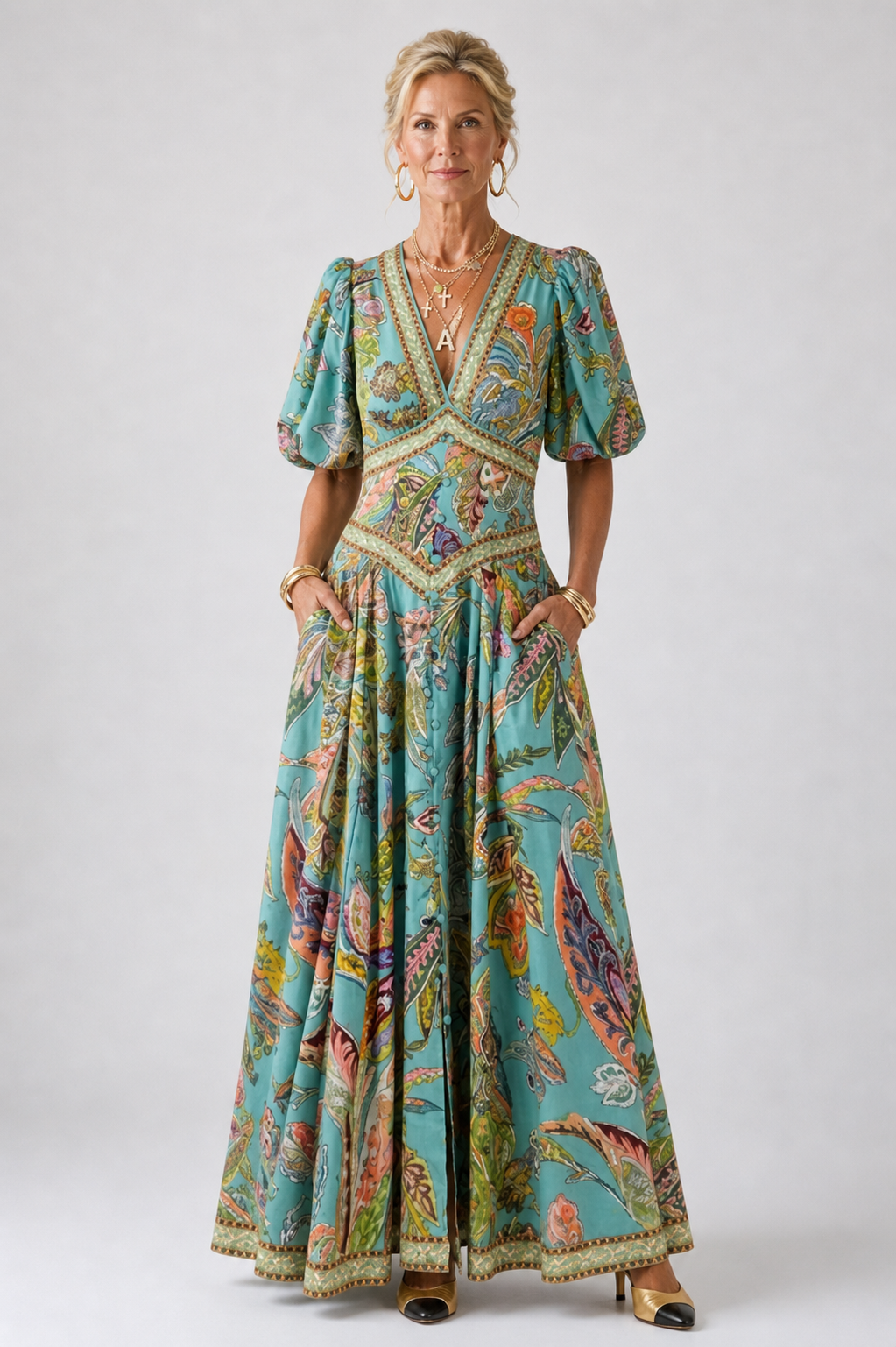 Scout | Airy maxi dress with puff sleeves and V-neck