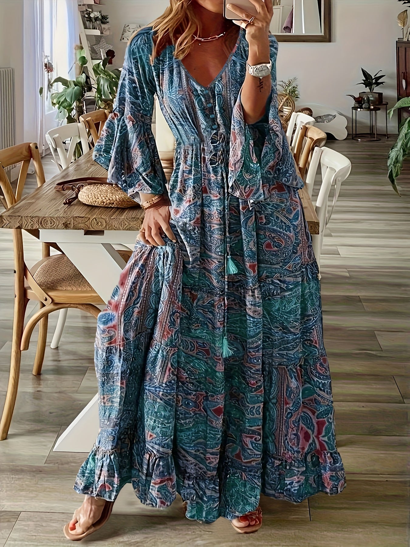Oaklyn | Bohemian Floral Print V-Neck Flared Sleeve Maxi Dress