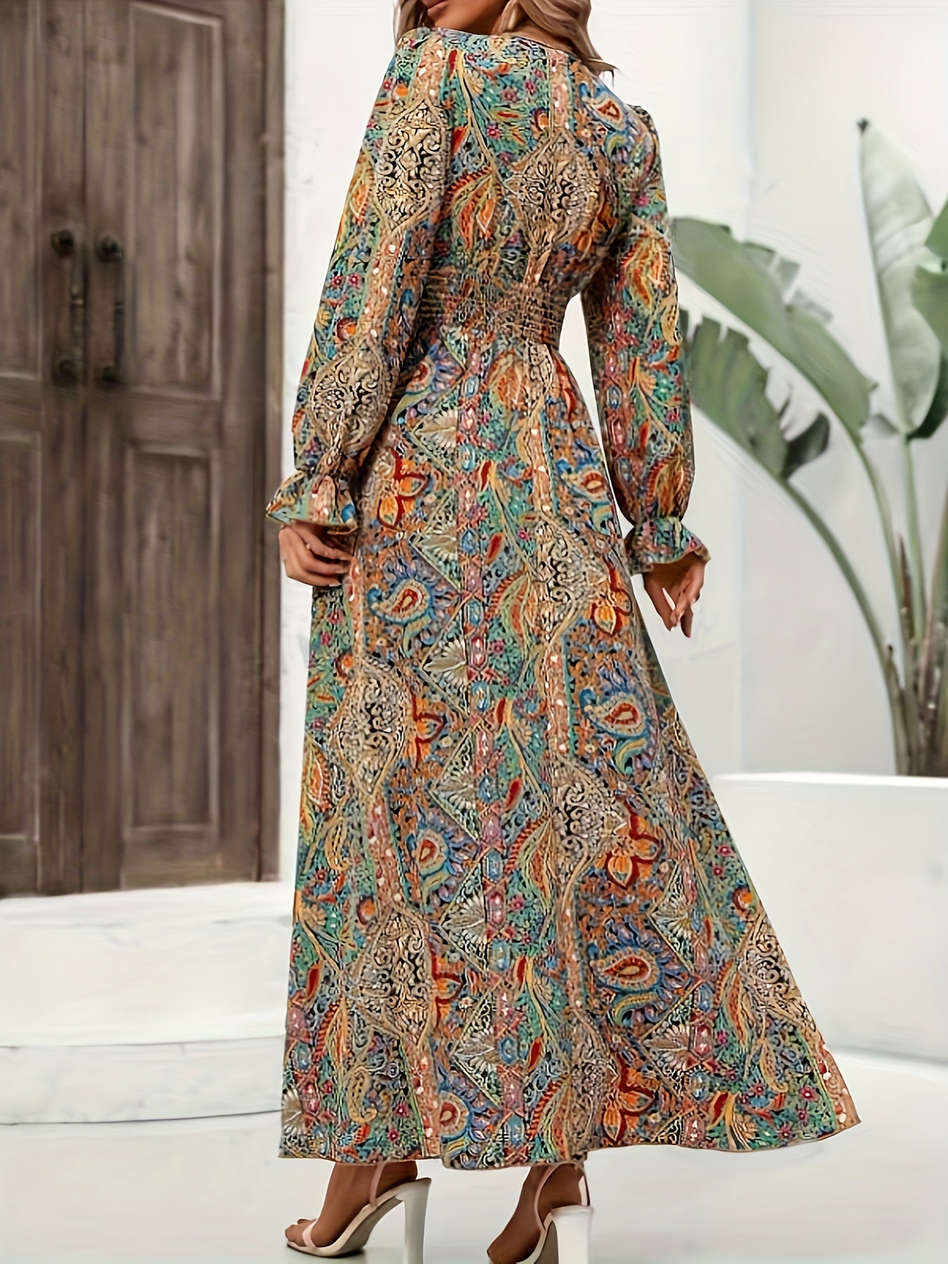 Korrie | Elegant V-Neck Floral Print Long Sleeve Dress