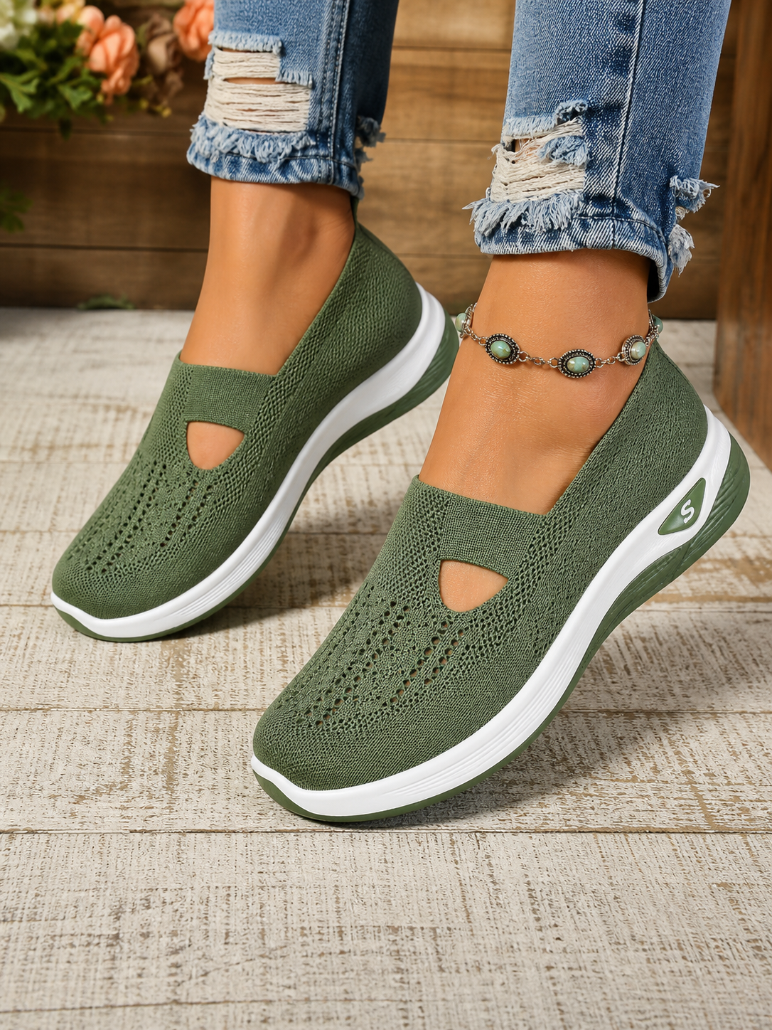 Tahlia | Elegant Walking Shoes