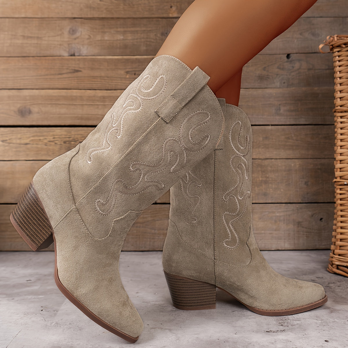 Clarissa | Desert Charm Cowboy Boots